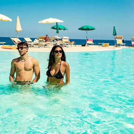 Hotel Club Marina Seada 4*