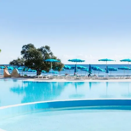 Hotel Club Marina Seada 4*