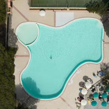 Club Marina Seada Hotel 4*