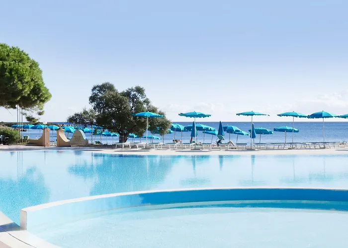 Club Marina Seada Hotel 4*